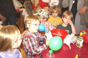 IMG_1724 Backpulver bläst Ballons auf